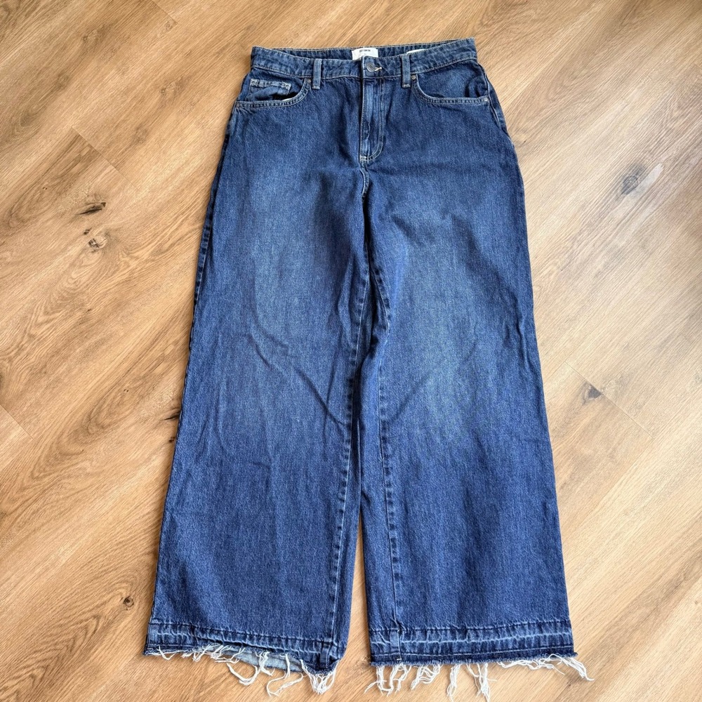 Cotton On Relaxed Wide Leg Jeans Blue Medium Wash Raw Hem Size 10/30 Womens